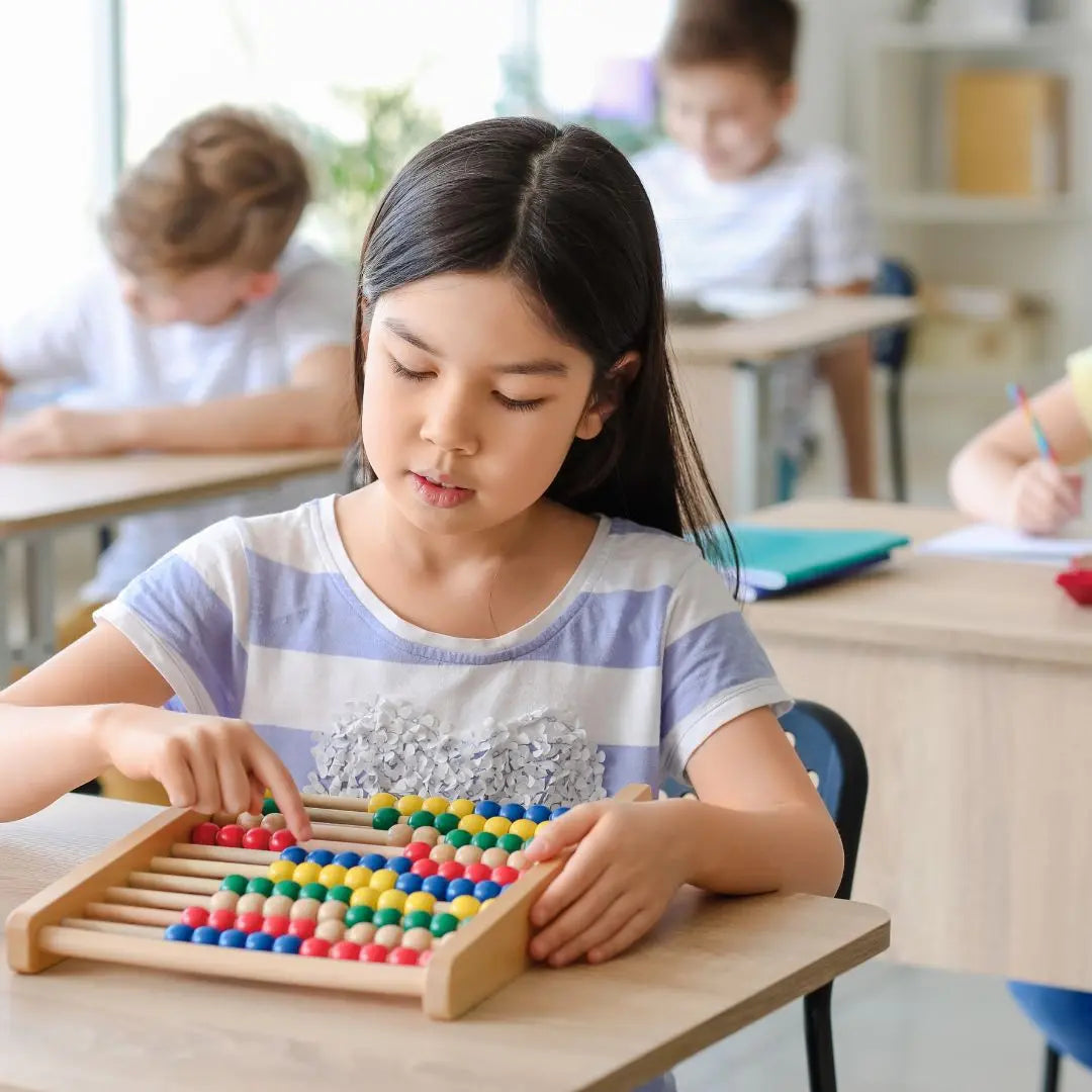 Boulier Montessori pour compter à 100 - Mathéboulier™ 