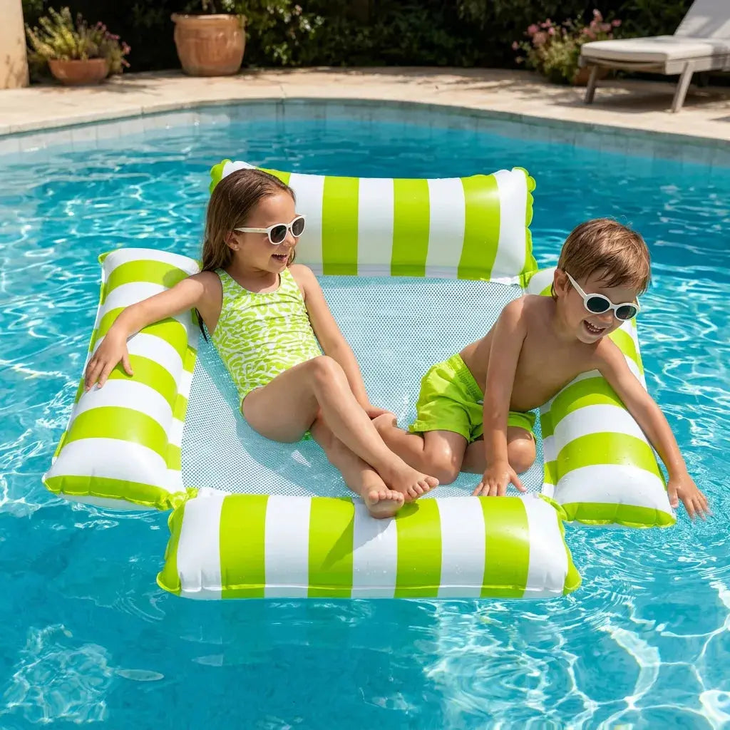 Matelas gonflable piscine rayures vert blanc enfants jouant été